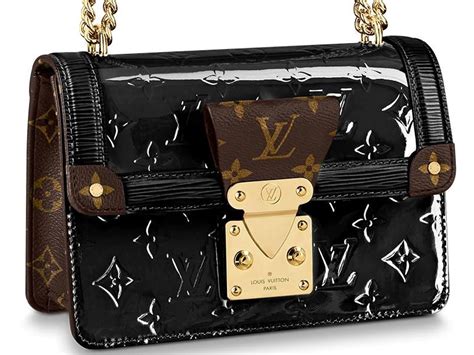 Louis Vuitton Wynwood Handbag Monogram Vernis with 